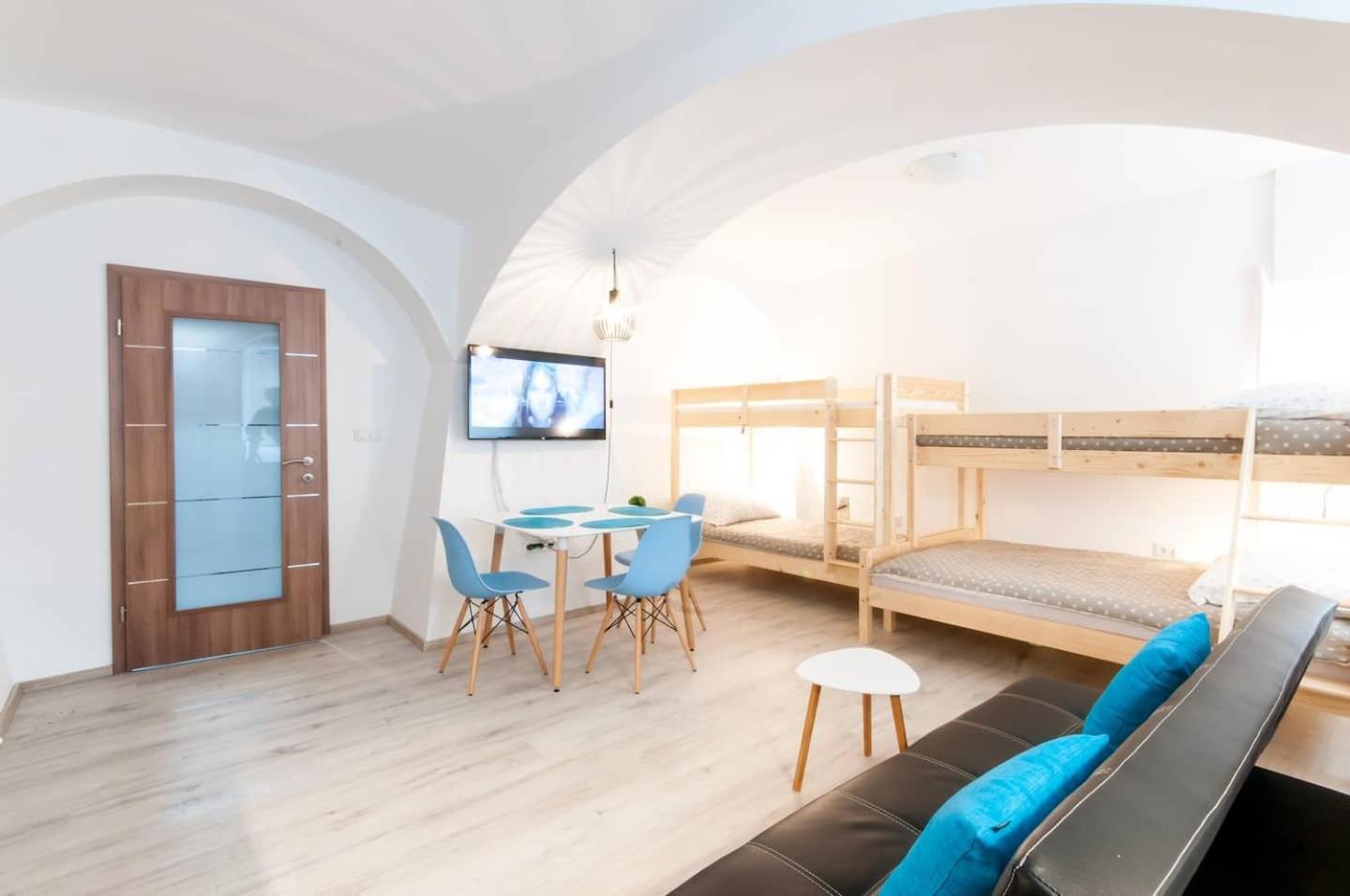 The Maze Apartment Любляна Номер фото