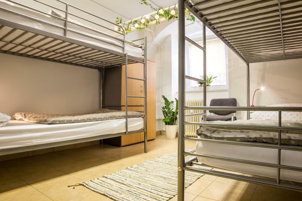 The Maze Apartment Любляна Экстерьер фото